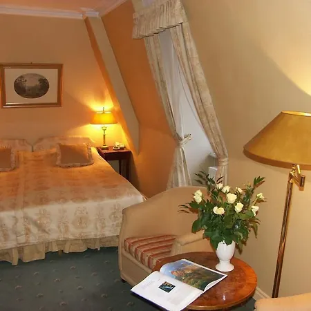 Podewils Old Town 5*