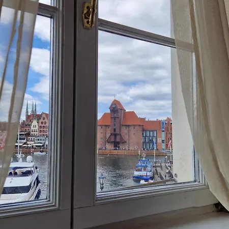 Hotell Podewils Old Town 5*