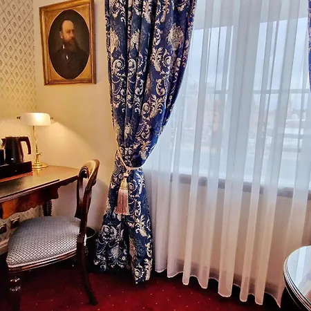 Podewils Old Town Hotell