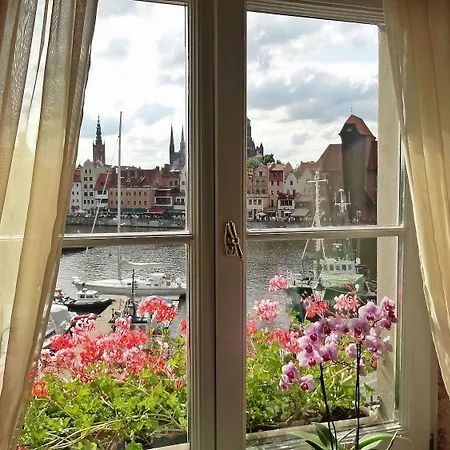 Podewils Old Town 5*