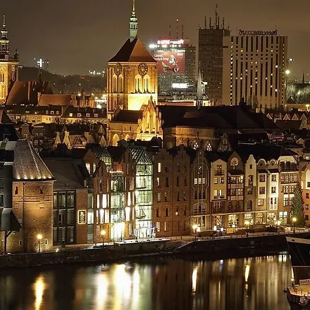 호텔 Podewils Old Town 5*