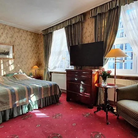 Podewils Old Town 5*
