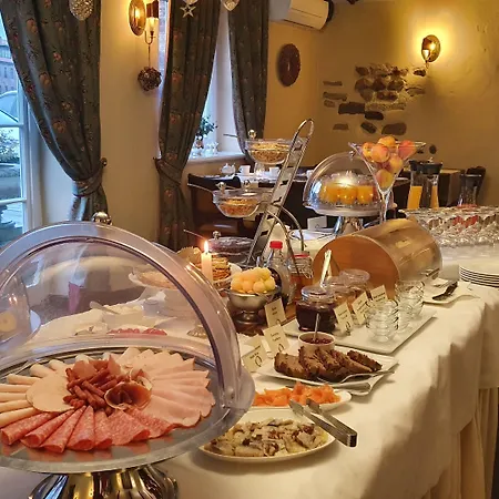 Podewils Old Town 5*