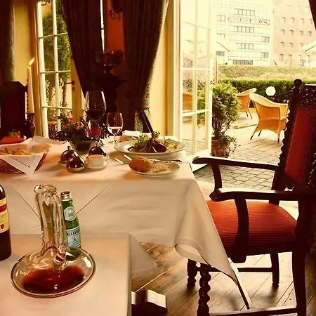 Podewils Old Town Hotel 5*