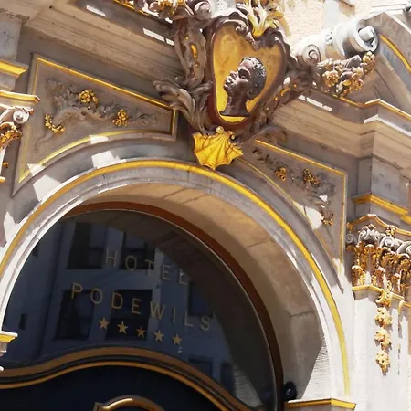 Podewils Old Town 5*