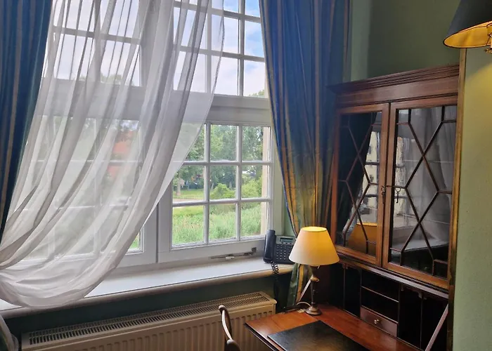 Podewils Old Town Hotell