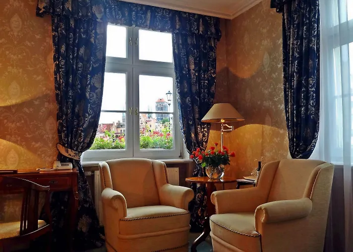 Hotell Podewils Old Town 5*