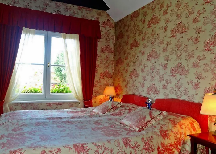 Hotel Podewils Old Town